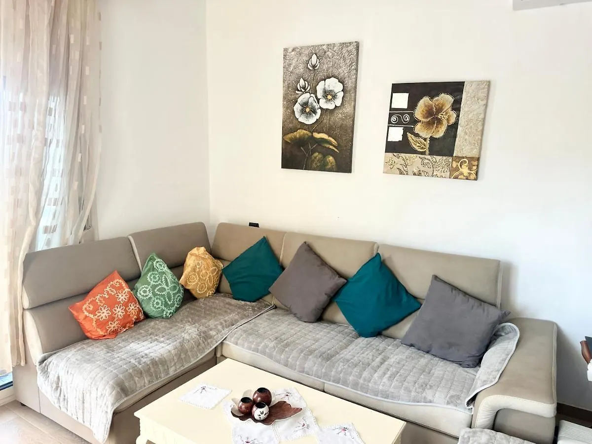 Te Agimi Apartment Vlore 0*,  Albania